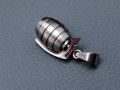 SREBRNY-GRANAT-ZAWIESZKA-NA-LANCUSZEK-STAL-316L-BOSTON-JEWELLERY.jpg